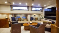 REE Starboard Salon